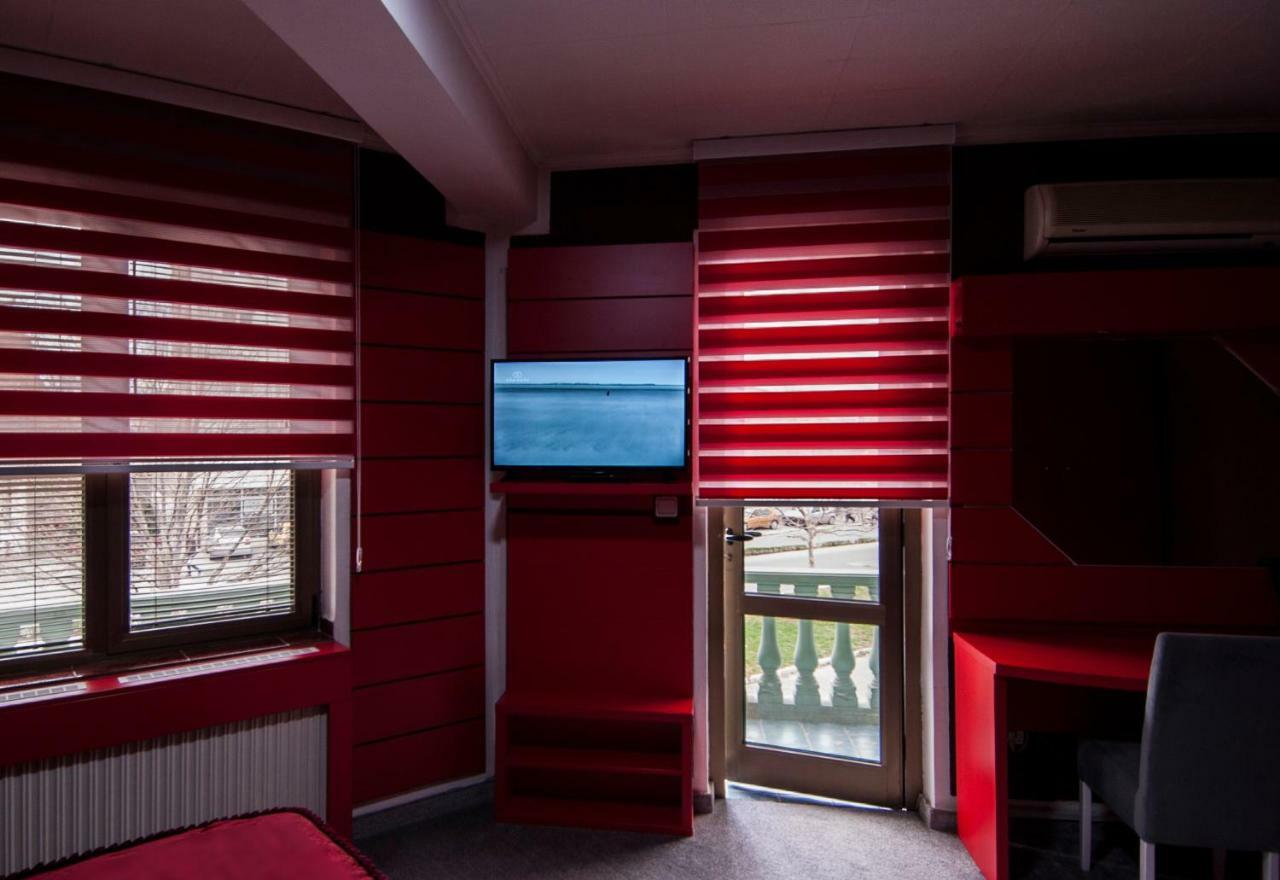 Guesthouse Villa Modex Парасин Экстерьер фото